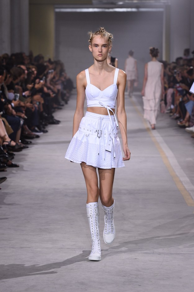 %d7%93%d7%99%d7%96%d7%9c-%d7%91%d7%9c%d7%90%d7%a7-%d7%92%d7%95%d7%9c%d7%93-ss17-%d7%91%d7%9e%d7%94%d7%9c%d7%9a-%d7%a9%d7%91%d7%95%d7%a2-%d7%94%d7%90%d7%95%d7%a4%d7%a0%d7%94-%d7%91%d7%9e%d7%99%d7%9c